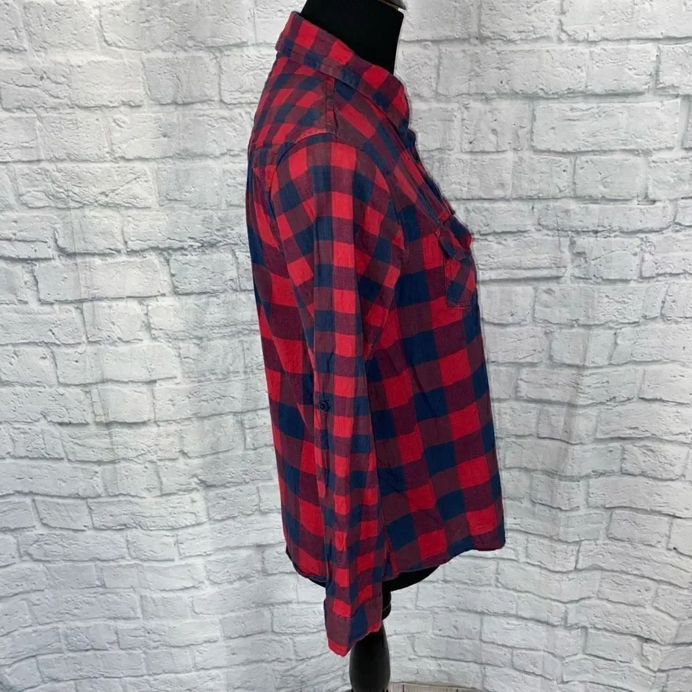 Passport 100% cotton plaid button down Longsleeve top red/navy blue sz Med women